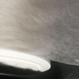 35g*160cm*150y刺繍の裏付けの行間に書き込むペーパーPVA冷たい水溶性のタイプ